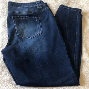 Maurices jeans